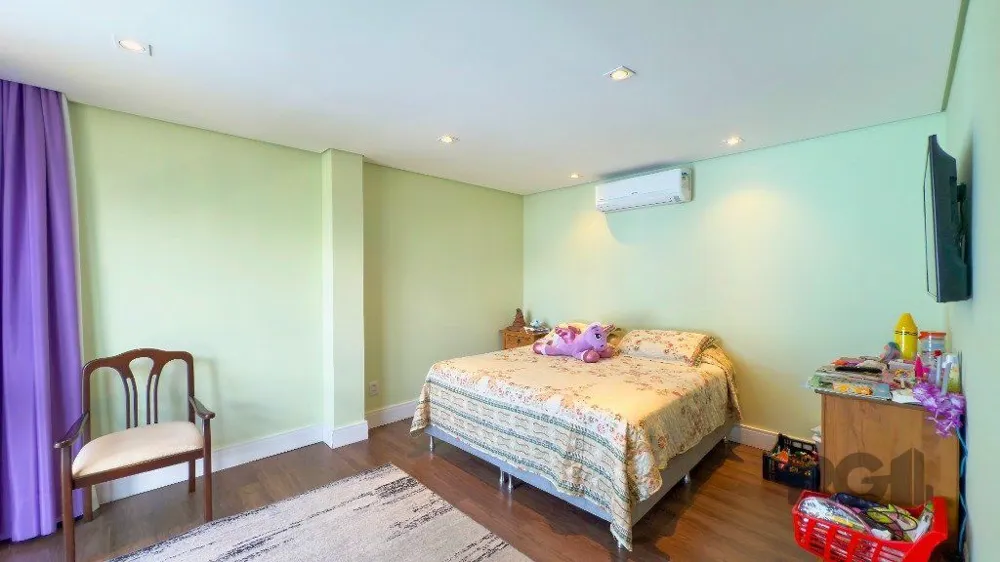 Casa para venda no bairro Teresópolis em Porto Alegre