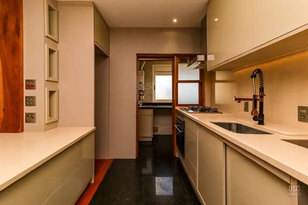Cobertura Duplex para venda no bairro Higienópolis em Porto Alegre