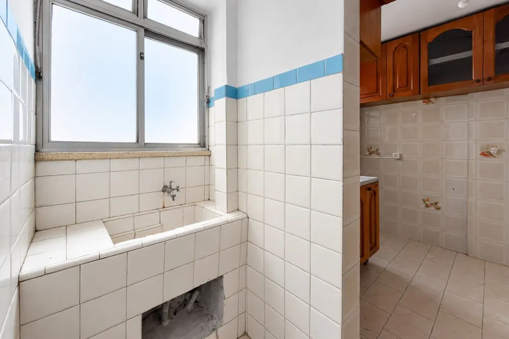 Apartamento para venda no bairro Centro Histórico em Porto Alegre