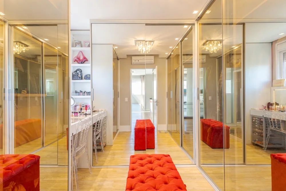 Apartamento para venda no bairro Passo da Areia em Porto Alegre