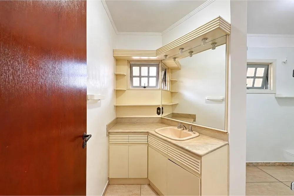 Casa para venda no bairro Ipanema em Porto Alegre