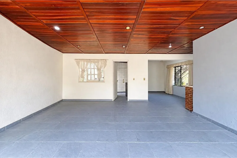 Casa para venda no bairro Ipanema em Porto Alegre