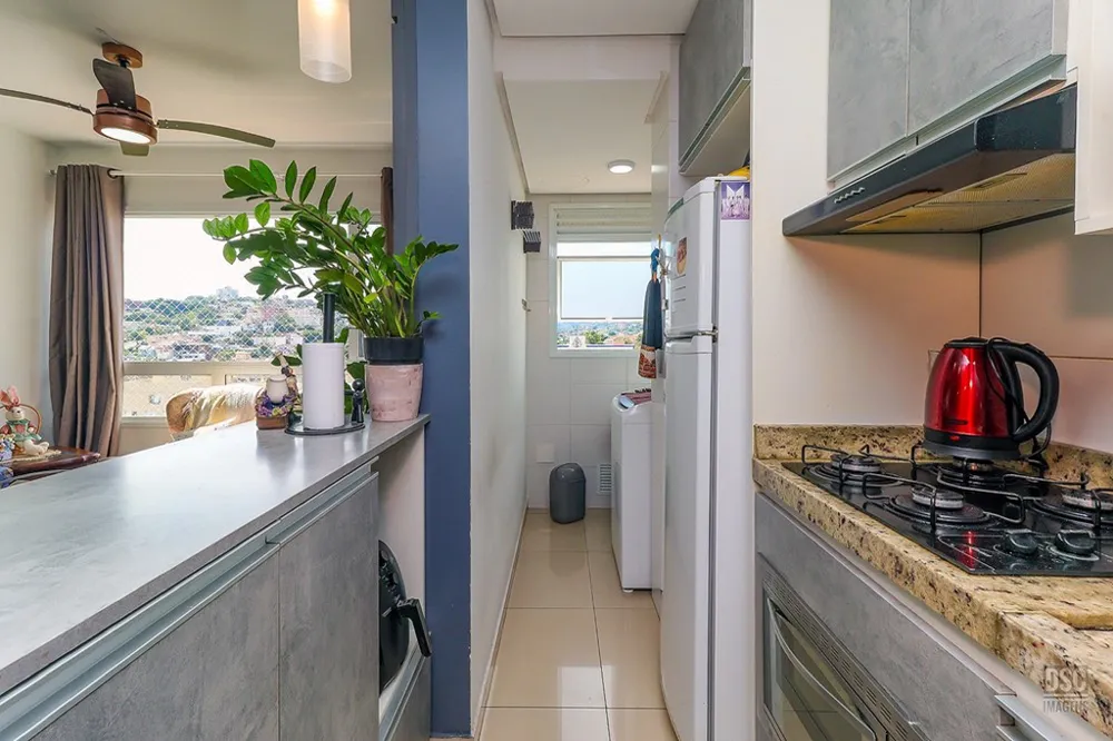 Apartamento para venda no bairro Medianeira em Porto Alegre