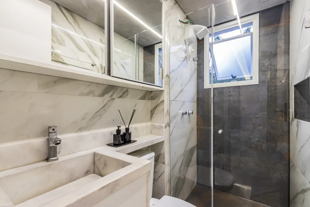 Apartamento para venda no bairro Lomba do Pinheiro em Porto Alegre