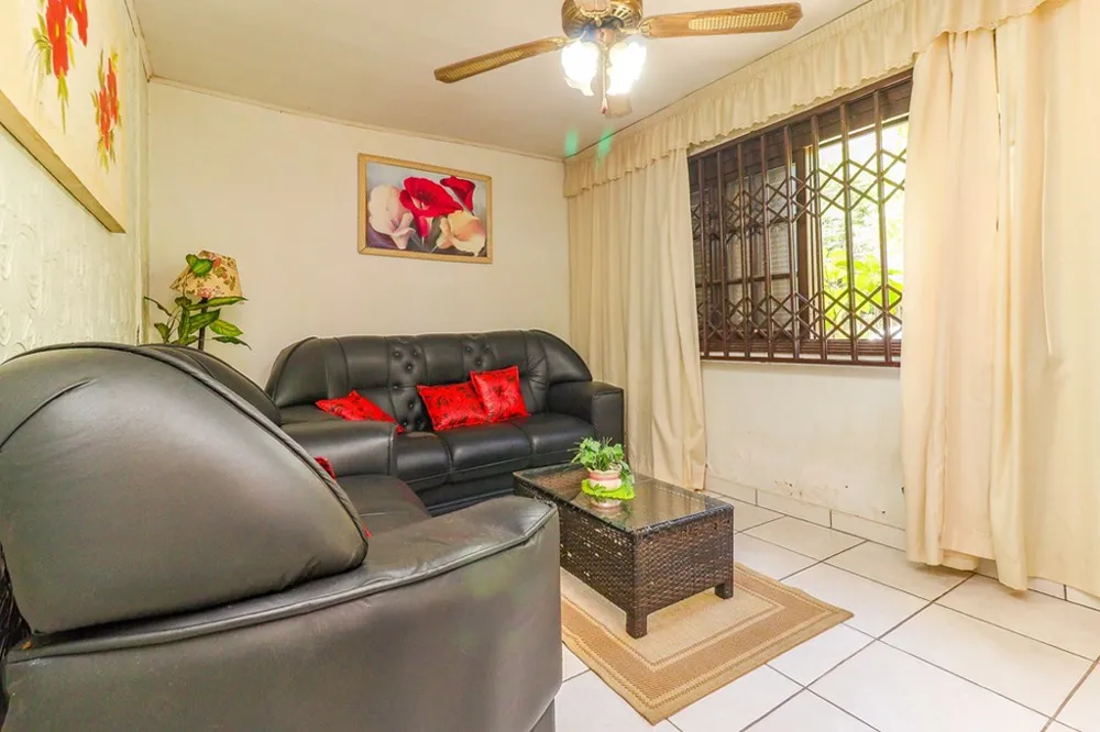 Casa para venda no bairro Rubem Berta em Porto Alegre