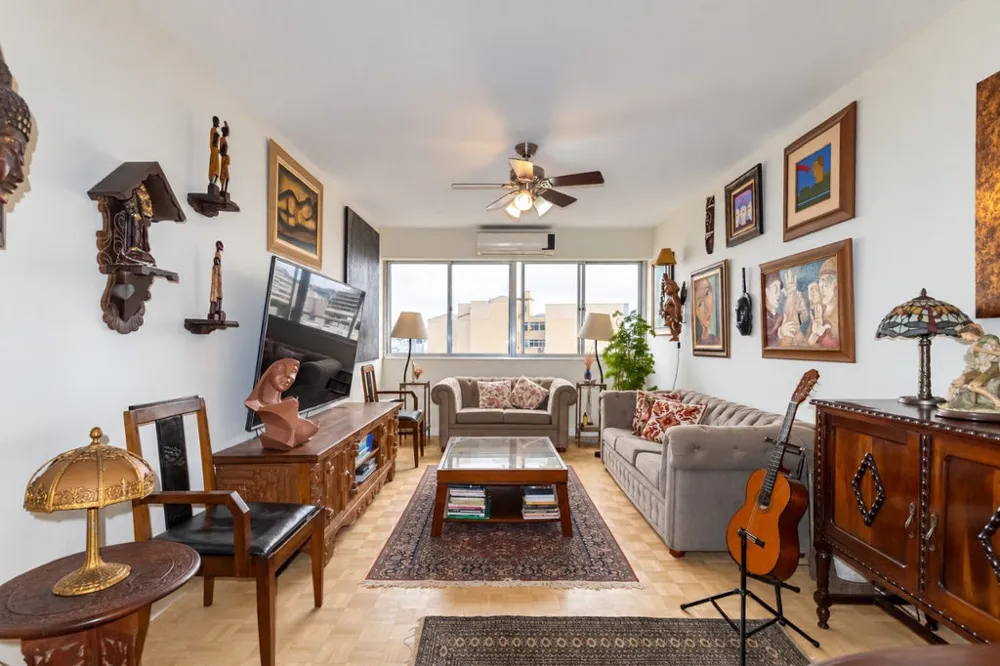 Apartamento para venda no bairro Rio Branco em Porto Alegre