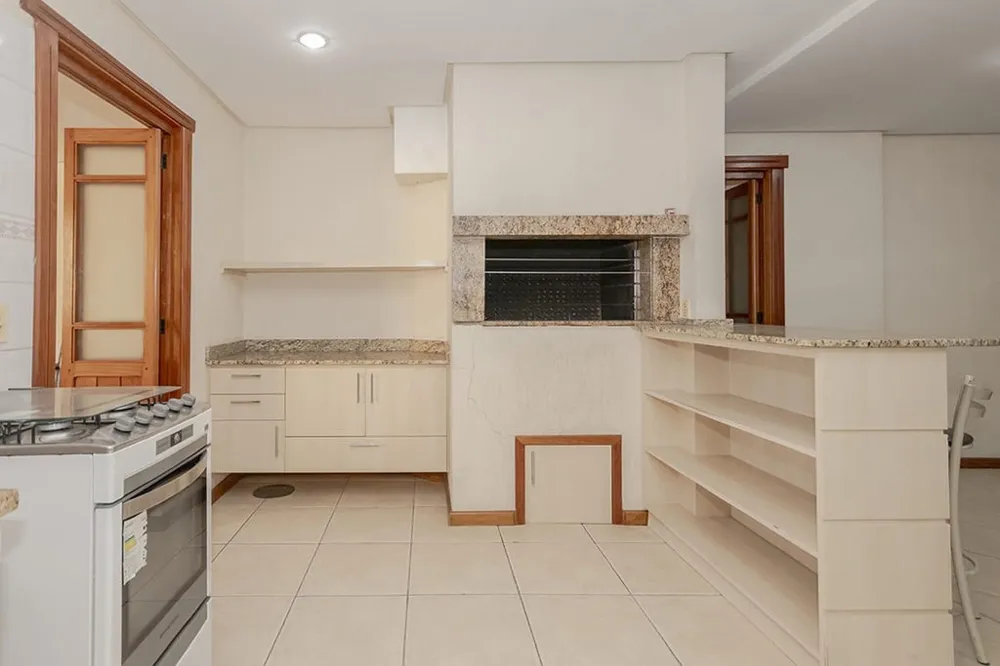 Apartamento para venda no bairro Passo da Areia em Porto Alegre