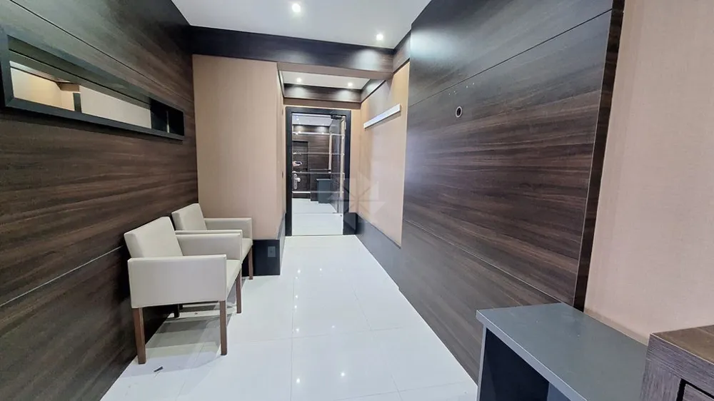 Sala para venda no bairro Praia de Belas em Porto Alegre