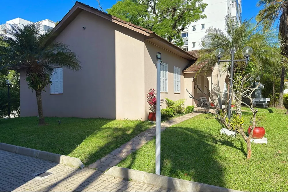 Apartamento para venda no bairro Teresópolis em Porto Alegre