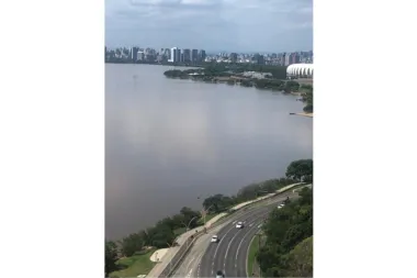 Sala para venda no bairro Cristal em Porto Alegre