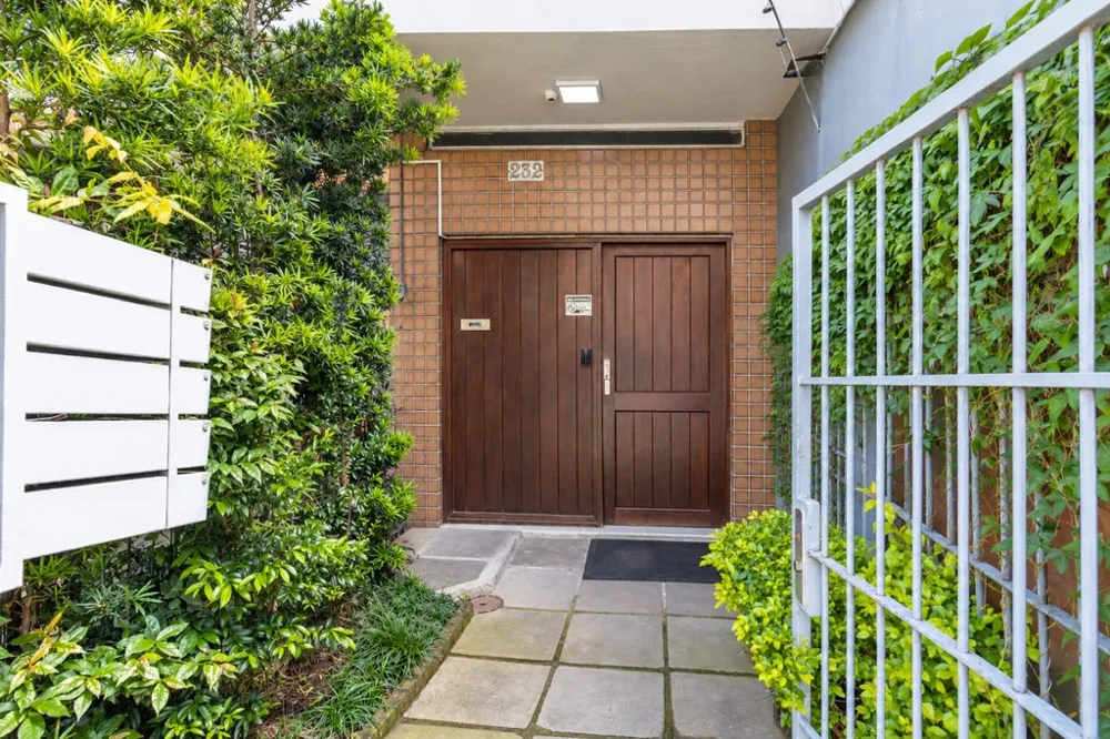 Apartamento para venda no bairro Santana em Porto Alegre
