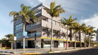 Loja comercial para venda no bairro Centro em Torres