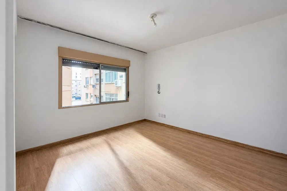 Apartamento para venda no bairro Centro Histórico em Porto Alegre