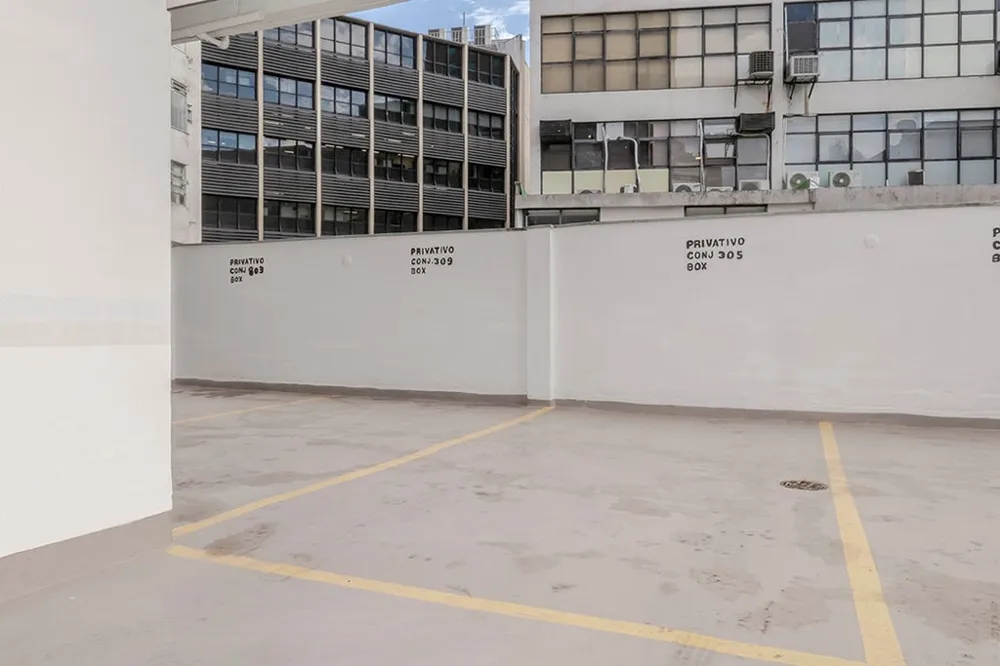 Sala para venda no bairro Moinhos de Vento em Porto Alegre