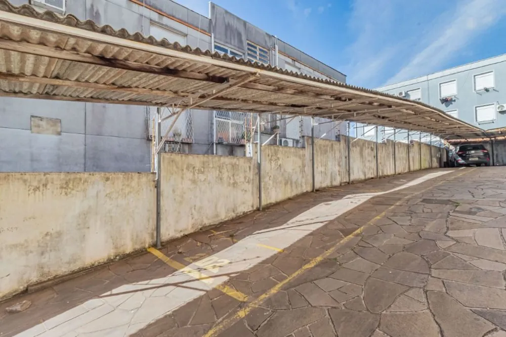 Apartamento para venda no bairro São Sebastião em Porto Alegre