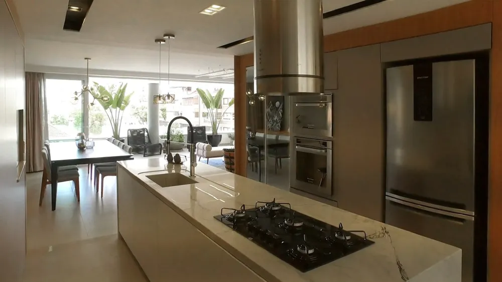 Duplex para venda no bairro Menino Deus em Porto Alegre