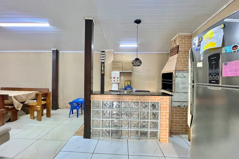 Casa para venda no bairro Estância Velha em Canoas