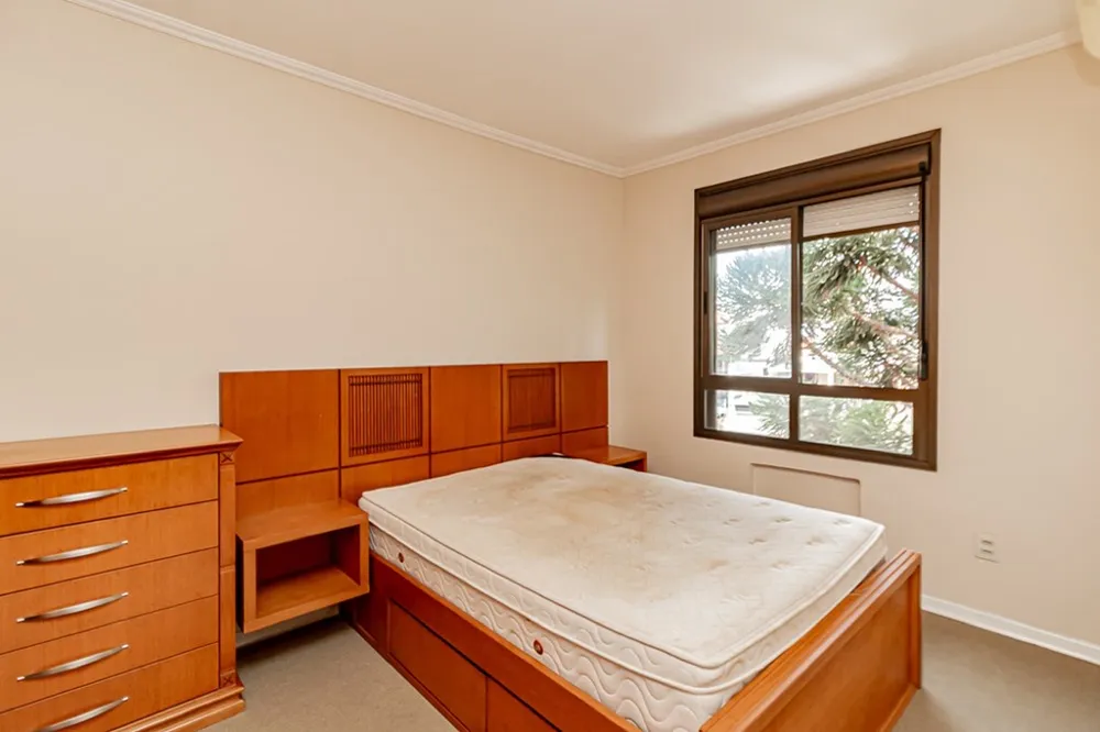 Apartamento para venda no bairro Jardim Floresta em Porto Alegre