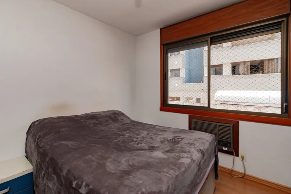 Apartamento para venda no bairro Menino Deus em Porto Alegre