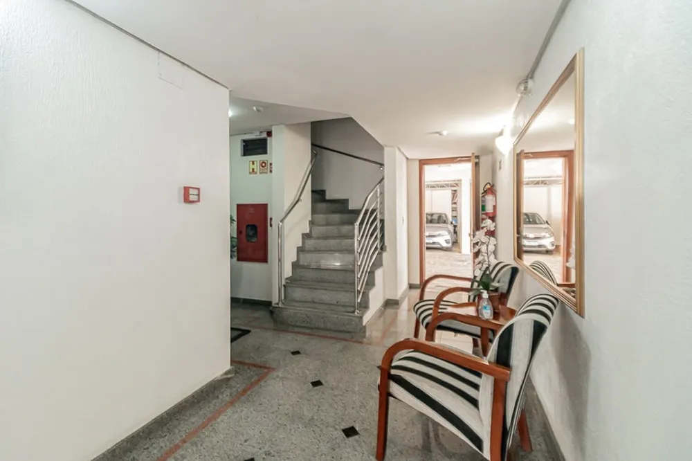 Apartamento para venda no bairro Menino Deus em Porto Alegre