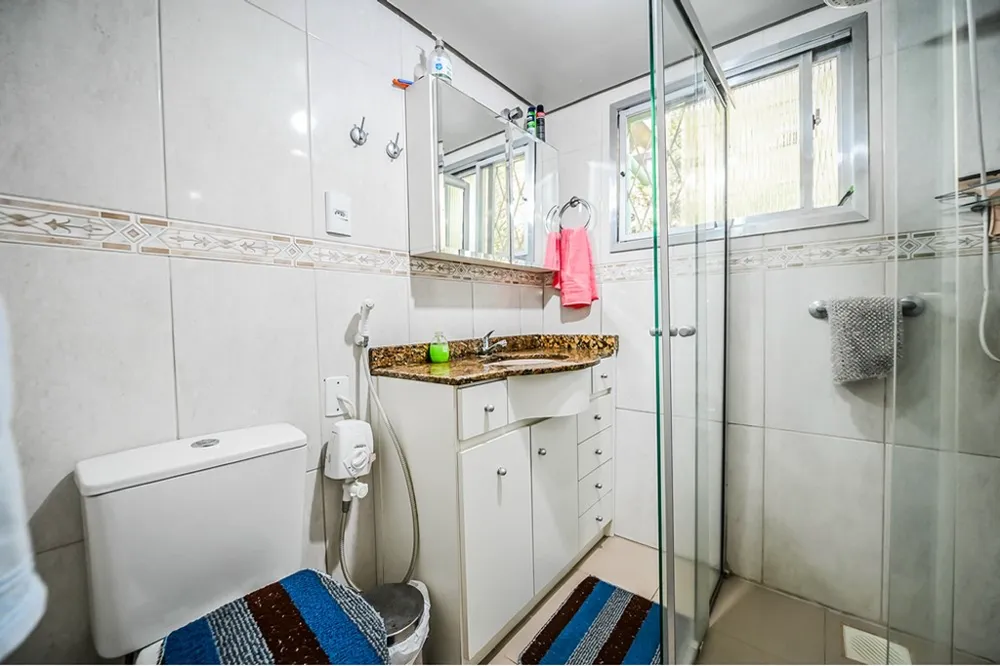 Casa em Condomínio para venda no bairro Santa Tereza em Porto Alegre