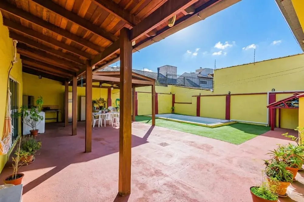 Casa para venda no bairro Partenon em Porto Alegre