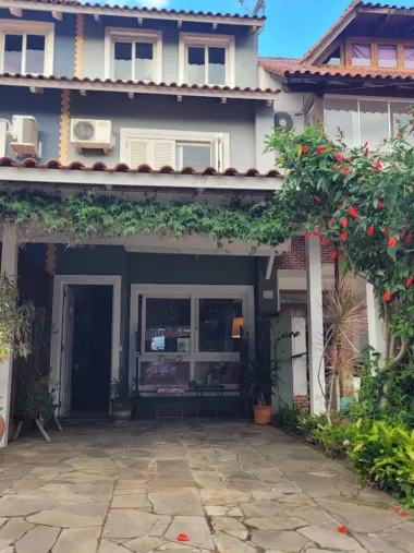 Casa para venda no bairro Ipanema em Porto Alegre