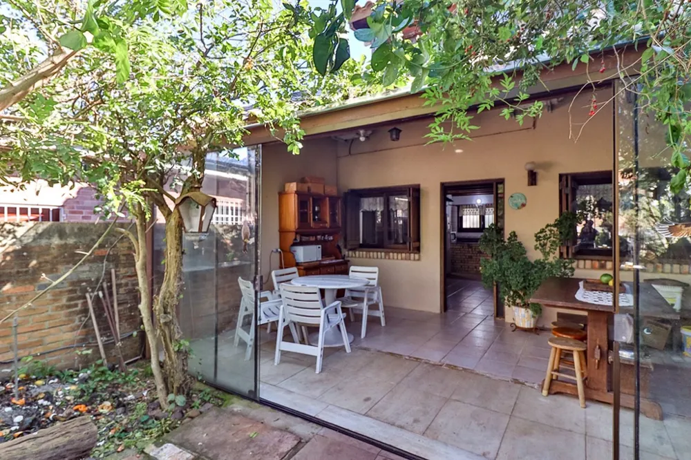 Casa para venda no bairro Bom Jesus em Porto Alegre