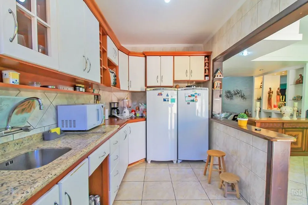 Casa para venda no bairro Cavalhada em Porto Alegre