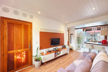 Casa para venda no bairro Hípica em Porto Alegre