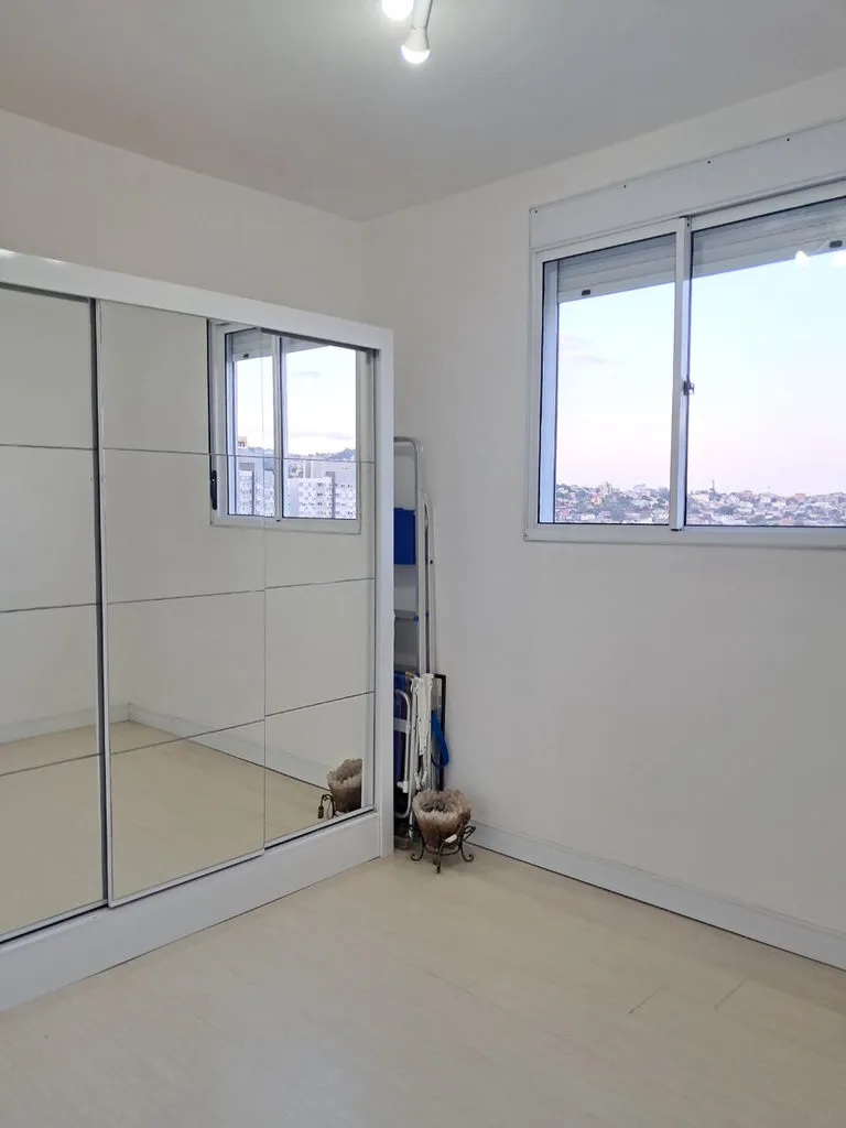 Apartamento para venda no bairro Teresópolis em Porto Alegre