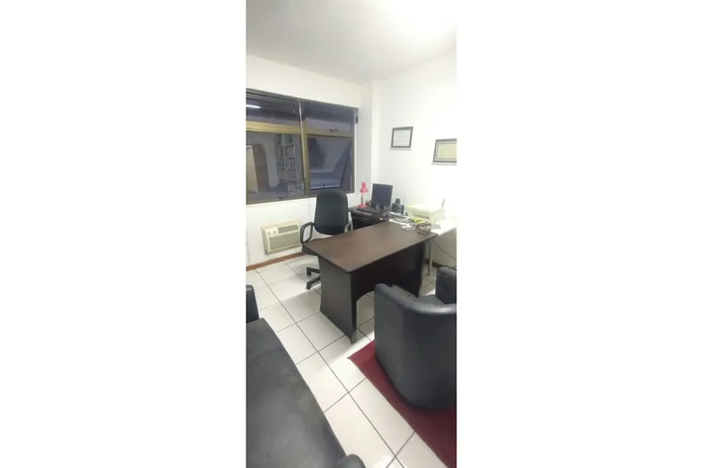 Sala para venda no bairro Centro Histórico em Porto Alegre