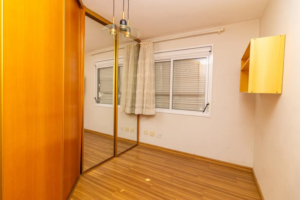 Apartamento para venda no bairro Moinhos de Vento em Porto Alegre