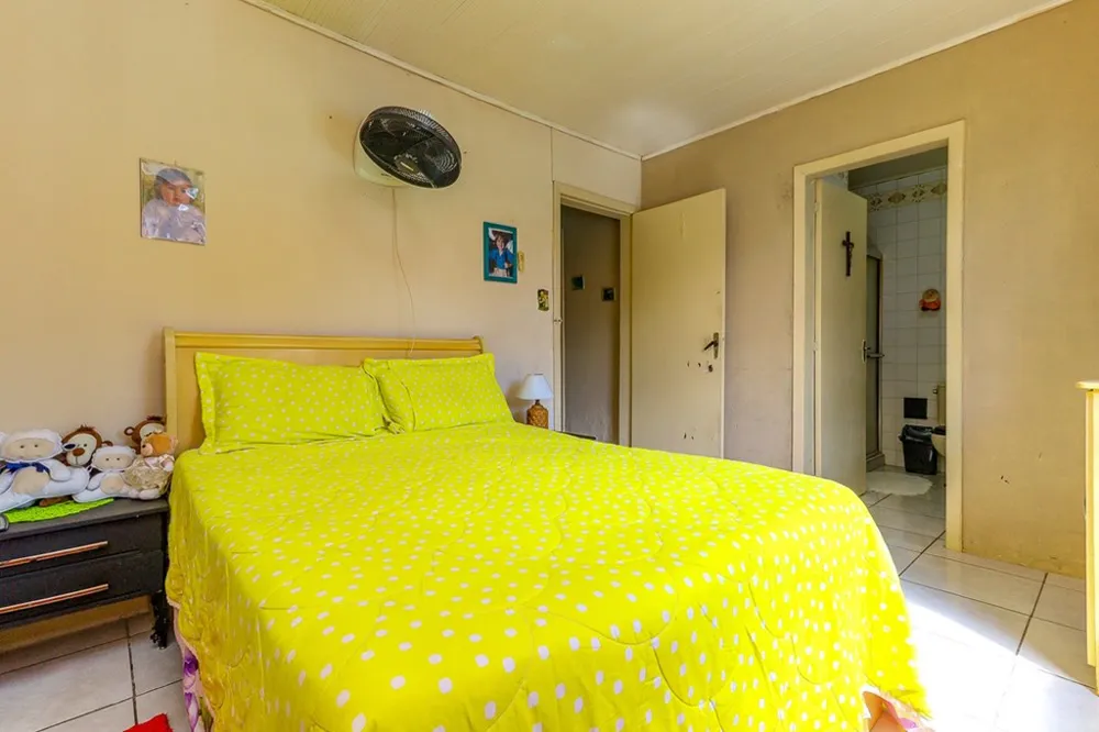 Casa para venda no bairro Rubem Berta em Porto Alegre