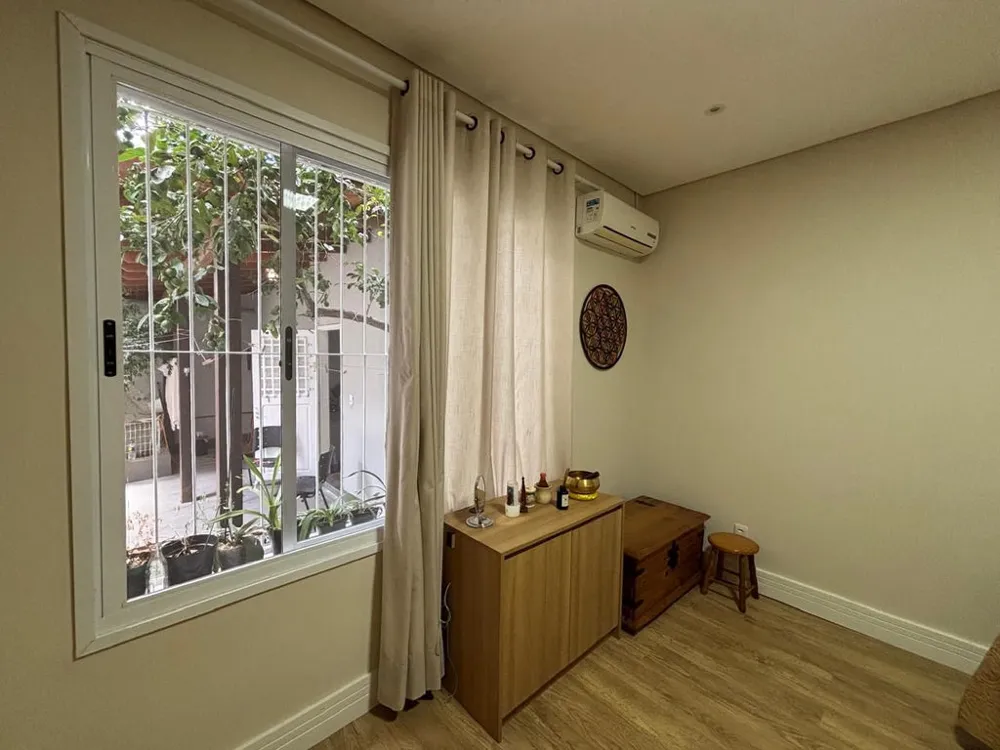 Apartamento para venda no bairro Rio Branco em Porto Alegre