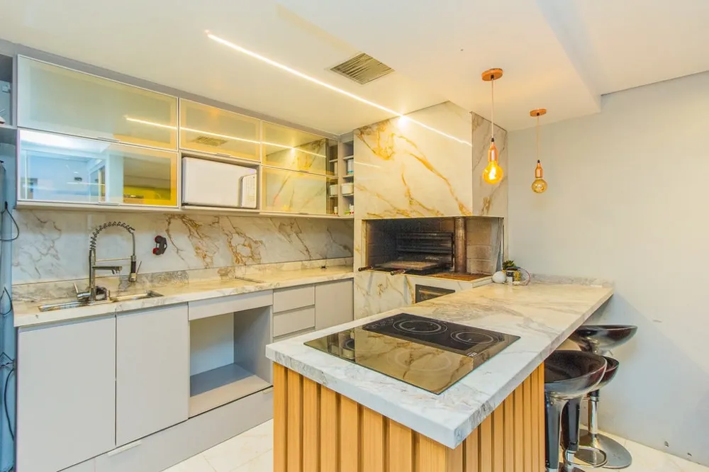 Casa para venda no bairro Rio Branco em Canoas