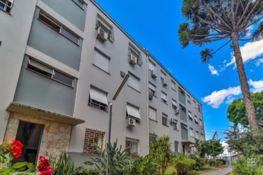 Apartamento para venda no bairro Jardim Itu Sabará em Porto Alegre