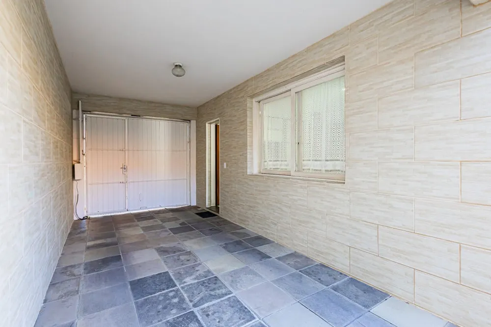 Casa para venda no bairro Jardim Planalto em Porto Alegre