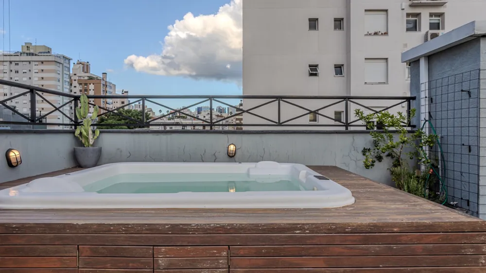 Cobertura Duplex para venda no bairro Petrópolis em Porto Alegre
