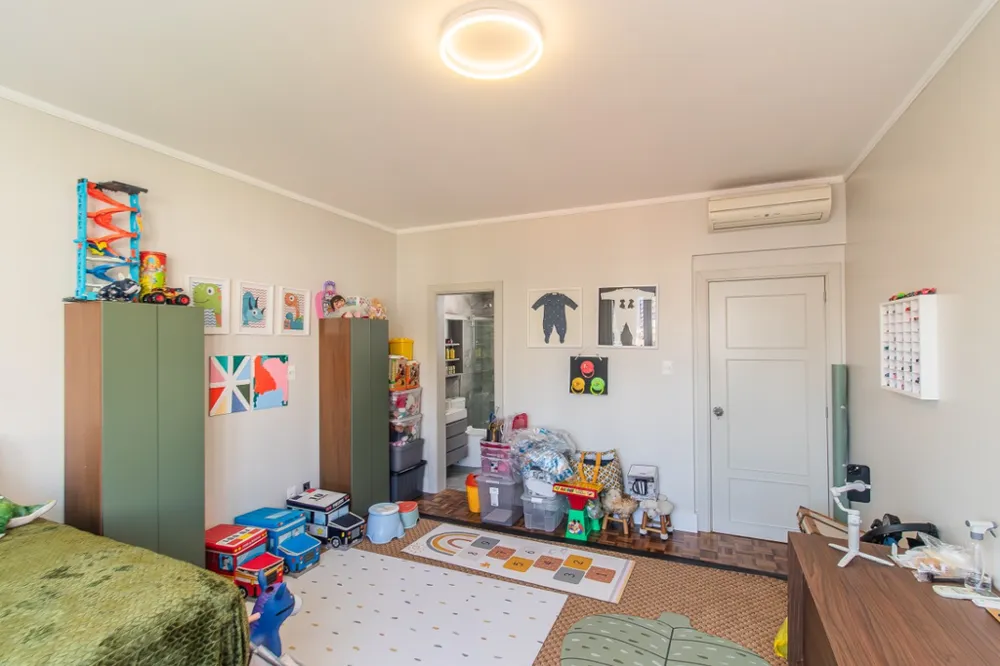 Apartamento para venda no bairro Moinhos de Vento em Porto Alegre