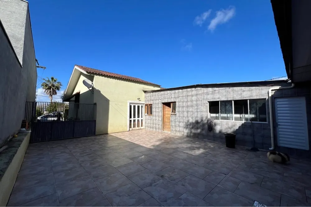 Casa em Condomínio para venda no bairro Lomba do Pinheiro em Porto Alegre