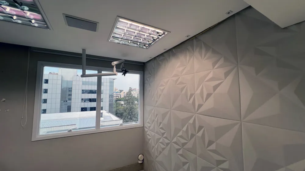 Sala para venda no bairro Higienópolis em Porto Alegre