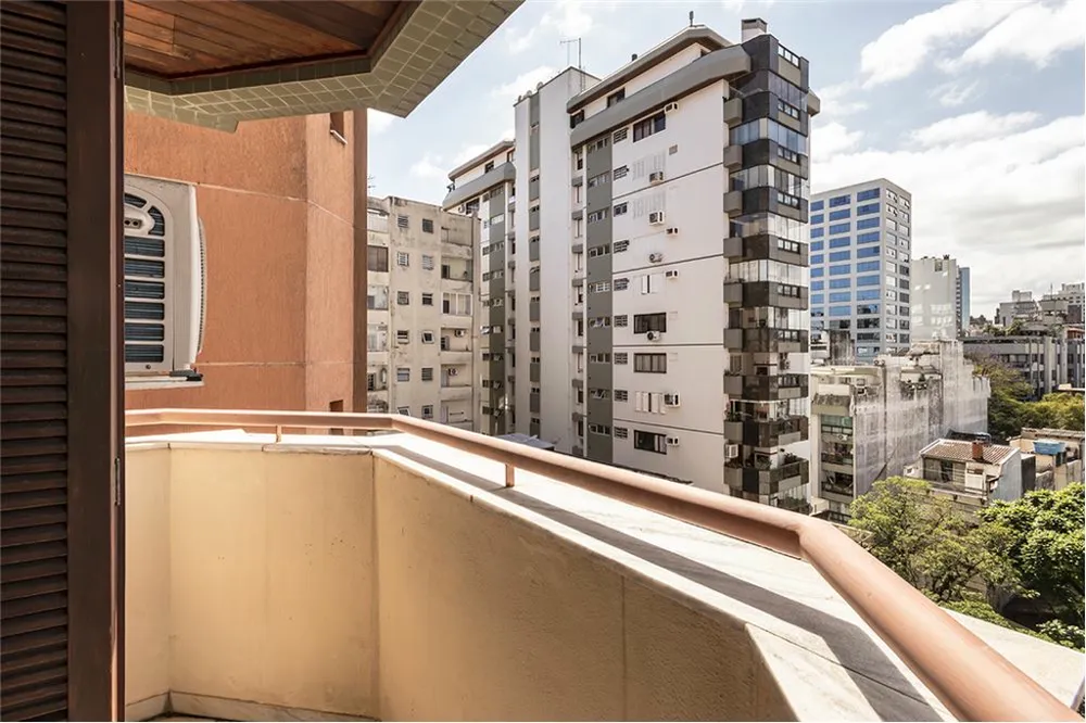 Apartamento para venda no bairro Independência em Porto Alegre