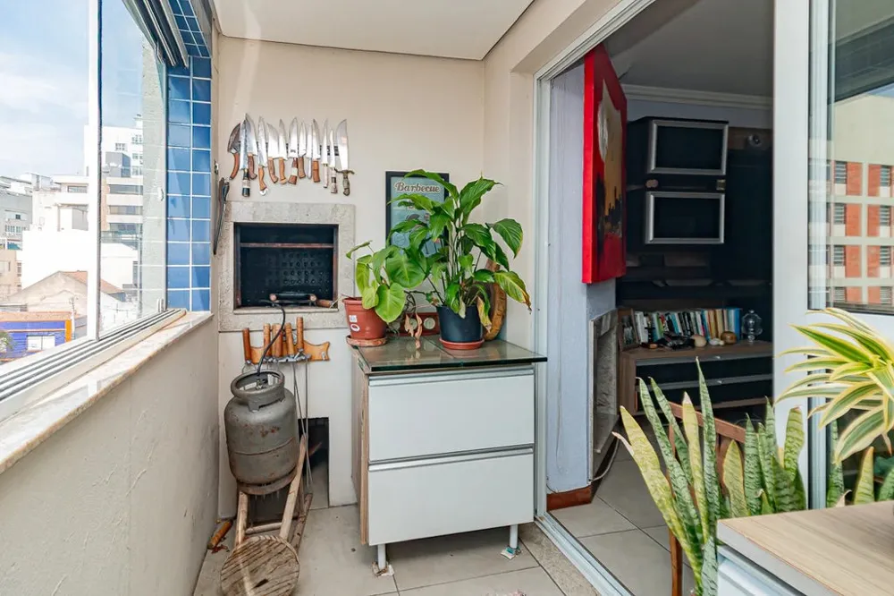 Apartamento para venda no bairro Independência em Porto Alegre