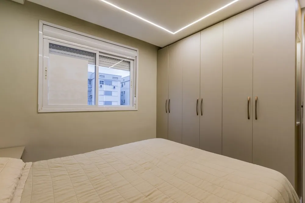 Apartamento para venda no bairro Lomba do Pinheiro em Porto Alegre