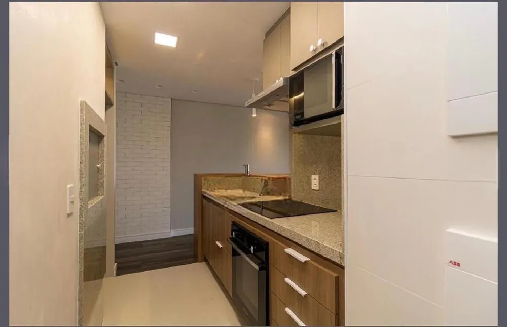 Apartamento para venda no bairro Petrópolis em Porto Alegre