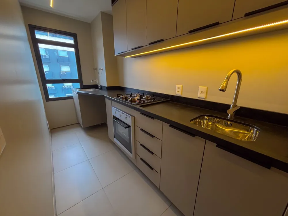 Apartamento para venda no bairro Vila Lucas Araujo em Passo Fundo