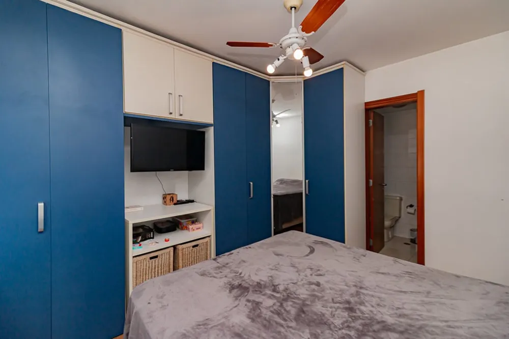 Apartamento para venda no bairro Menino Deus em Porto Alegre