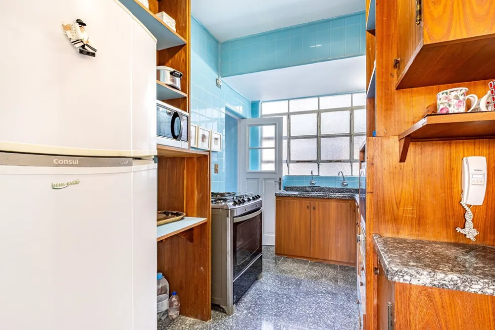 Apartamento para venda no bairro Centro Histórico em Porto Alegre