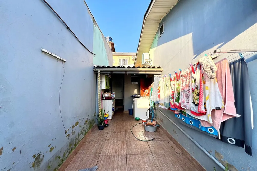 Casa para venda no bairro Estância Velha em Canoas